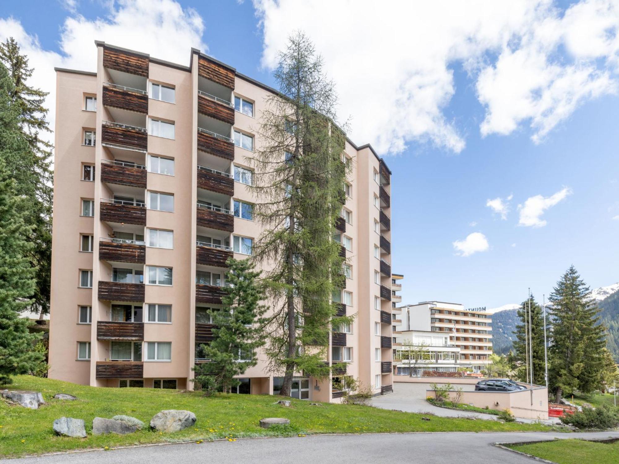 Apartment Parkareal - Utoring-8 By Interhome Давос Екстериор снимка